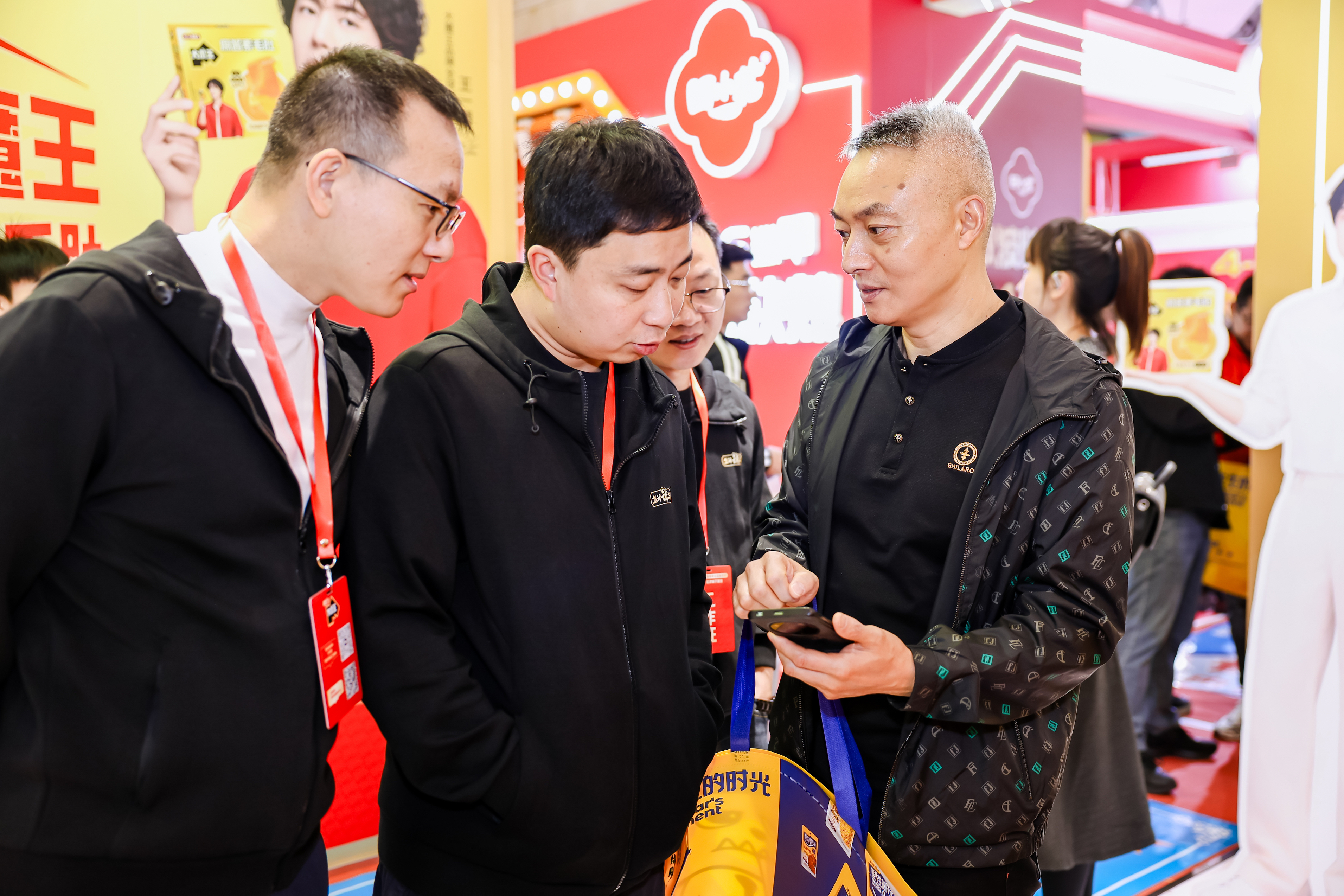 閃耀春糖！鹽津鋪子大魔王新品亮相，實力詮釋美味新標準